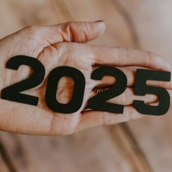 Attainable New Year’s resolutions ideas for a productive and fun 2025.